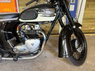 /photos/11065/15997f37-2cf3-8527-2103-ce588b42b9dd_i320x240.jpg