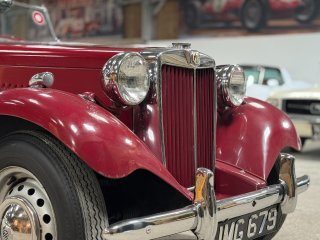 /photos/11065/7bb42096-c229-555b-746a-b6d97b240c5e_i320x240.jpg