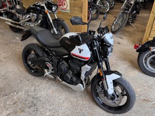 /photos/11065/92ce721f-9943-ee9a-09ca-b2fcdfcdcf2c_i320x240.jpg